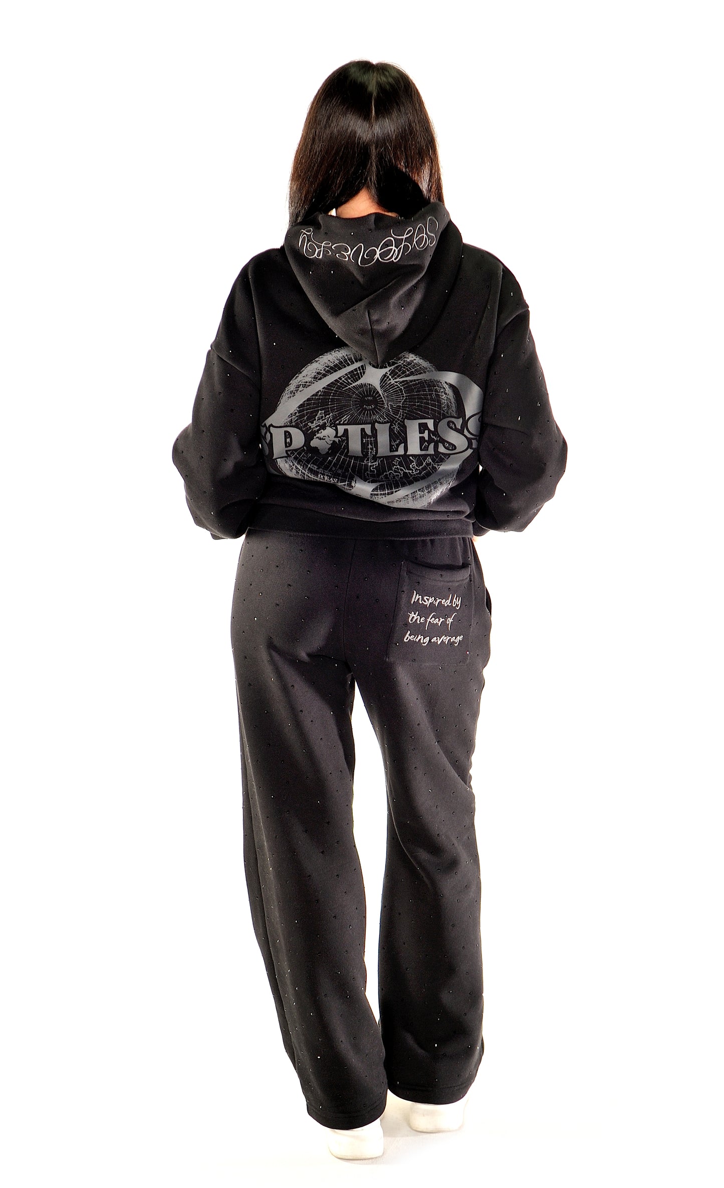 DIAMOND TRACKSUIT
